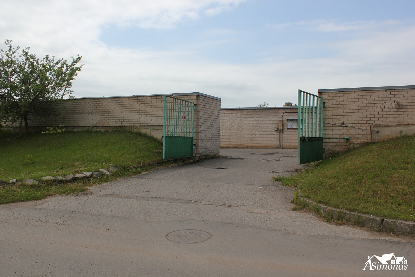 Garažas Kniaudiškių gatvės gale, Panevėžio, Panevėžys, Kniaudiškių, Kniaudiškių